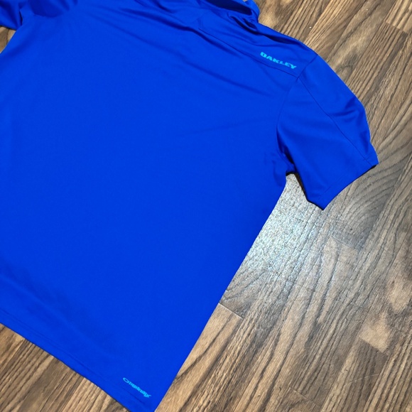 Oakley * Men’s Hydrolix Blue Striped Golf Polo Regular Fit * Size XL - Picture 5 of 11